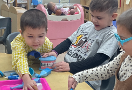 Preschoolers Learn About Healthy Smiles